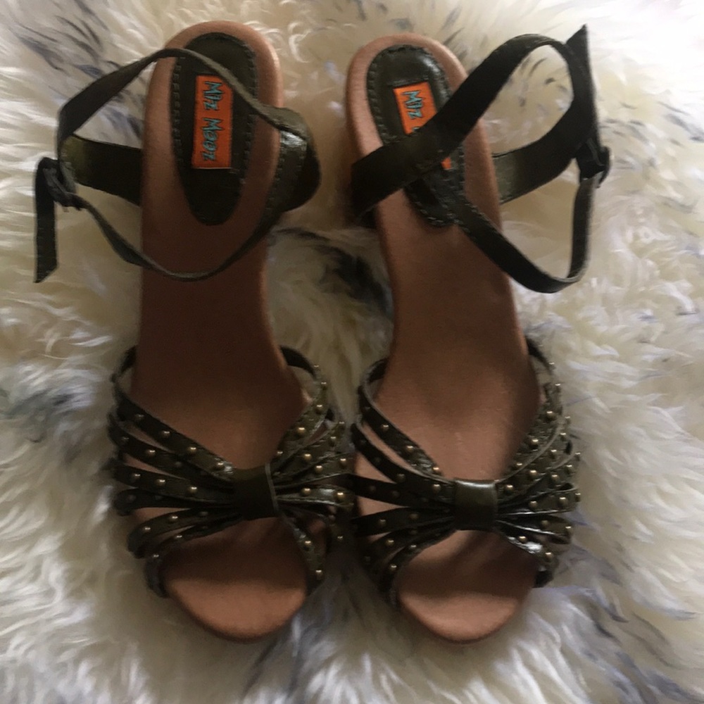 Miz Mooz Olive sandals